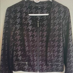 Tribal Black & Charcoal Houndstooth Zip Blazer